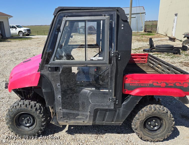 image for item EM7006 Honda  Big Red  utility vehicle