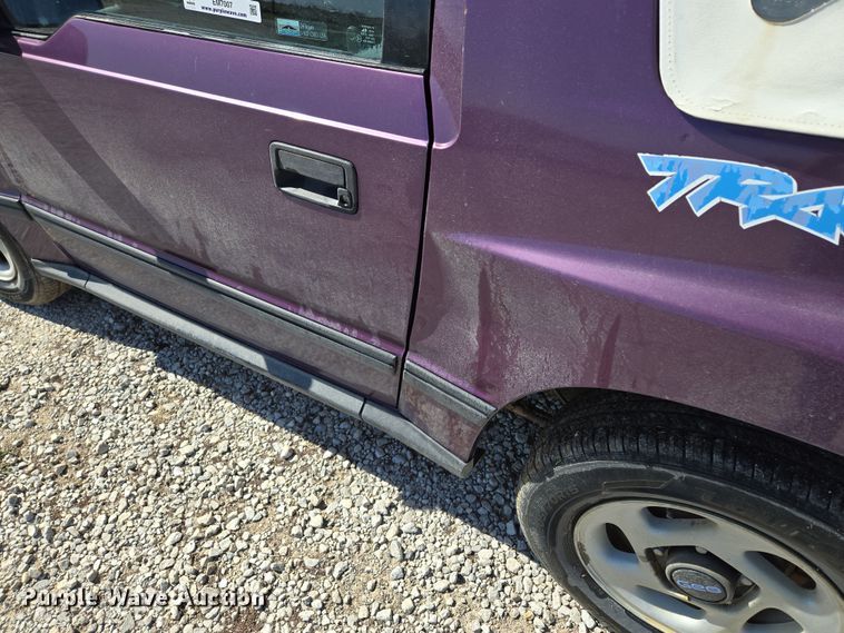 image for item EM7007 1995 Chevrolet Tracker  SUV