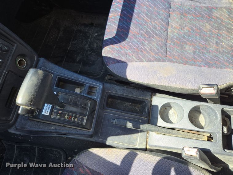 image for item EM7007 1995 Chevrolet Tracker  SUV