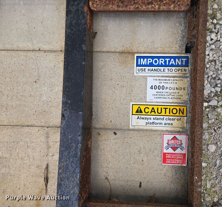 image for item EM7016 Waltco HLF40 end gate lift