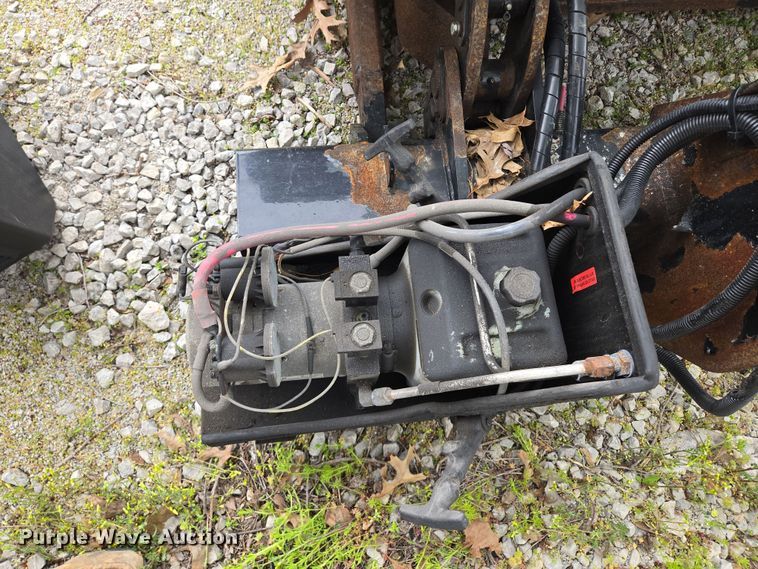 image for item EM7016 Waltco HLF40 end gate lift