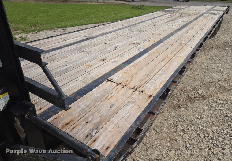 image for item EM7026 2022 Elite Trailers  equipment trailer