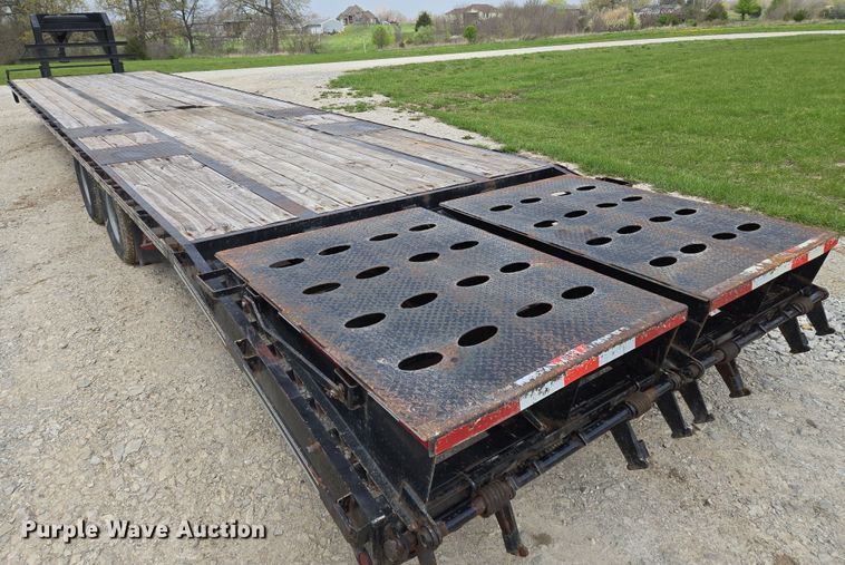 image for item EM7026 2022 Elite Trailers  equipment trailer