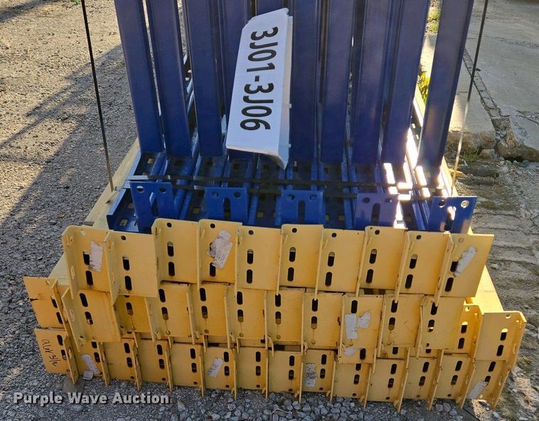 image for item EM7036 Pallet racking 