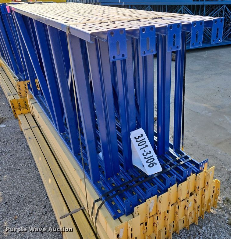 image for item EM7036 Pallet racking 