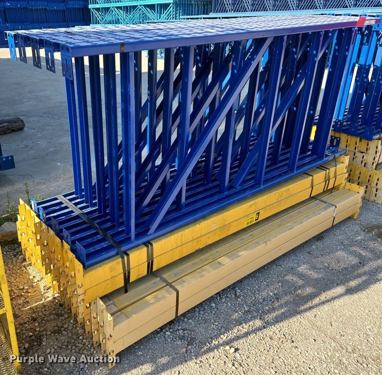 image for item EM7037 Pallet racking 