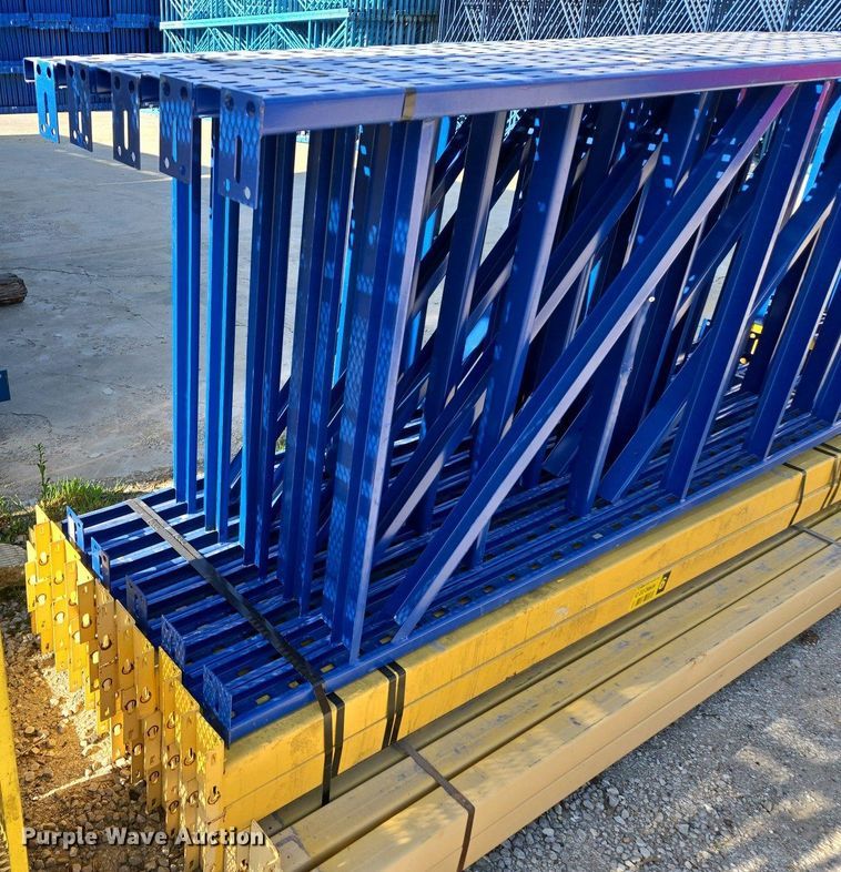 image for item EM7037 Pallet racking 