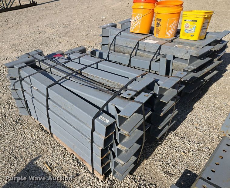 image for item EM7039 Cantilever  Pallet racking 