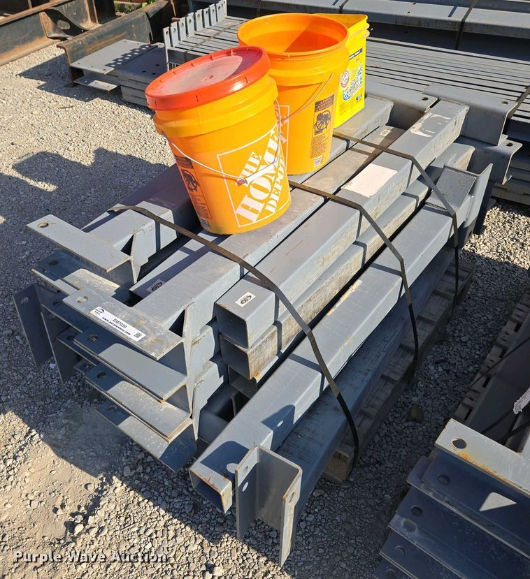 image for item EM7039 Cantilever  Pallet racking 