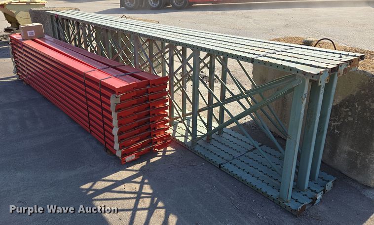 image for item EM7042 Pallet racking 