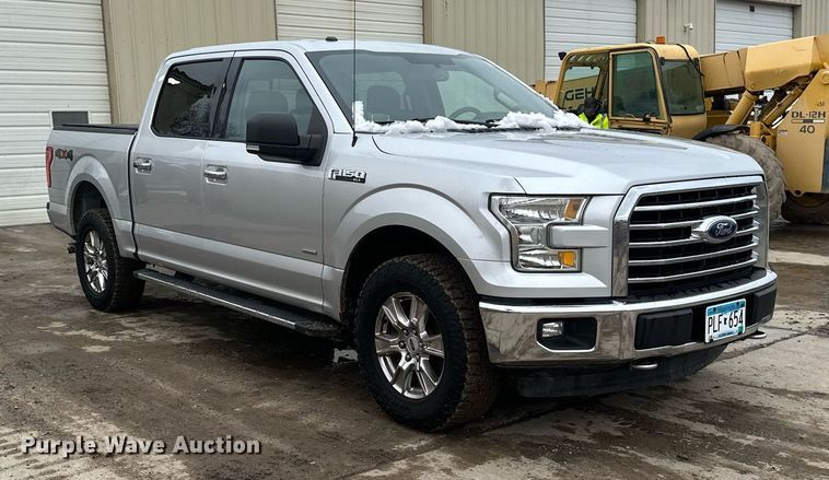 image for item EN3010 2017 Ford  F150 SuperCrew pickup truck