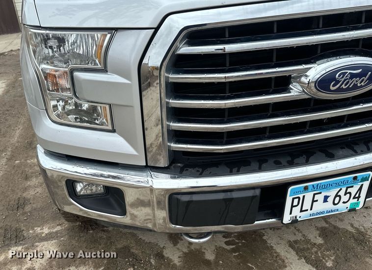 image for item EN3010 2017 Ford  F150 SuperCrew pickup truck