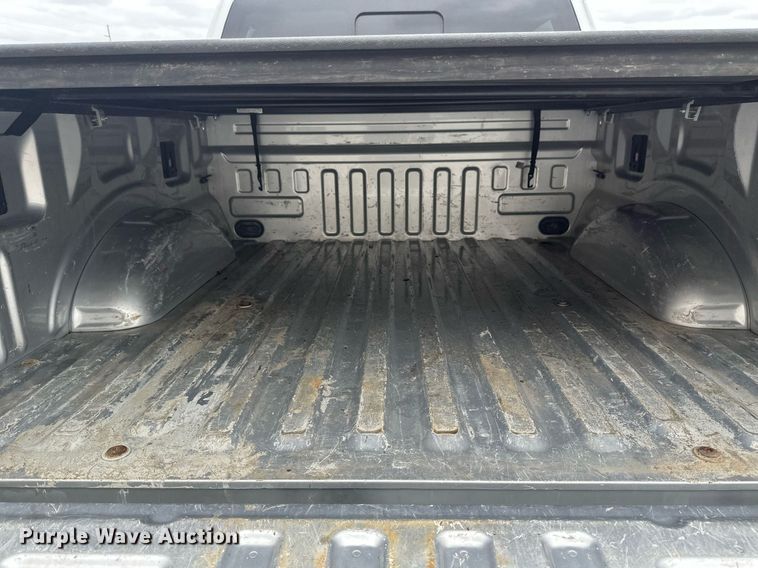 image for item EN3010 2017 Ford  F150 SuperCrew pickup truck