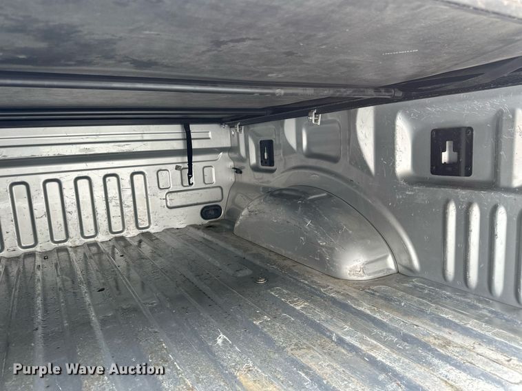 image for item EN3010 2017 Ford  F150 SuperCrew pickup truck