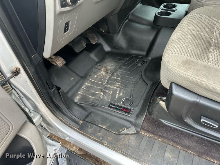 image for item EN3010 2017 Ford  F150 SuperCrew pickup truck