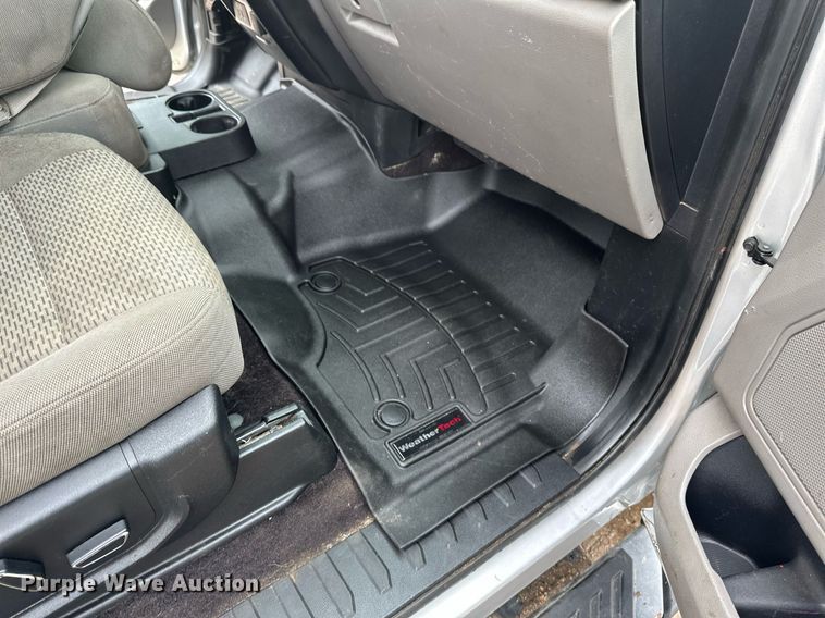 image for item EN3010 2017 Ford  F150 SuperCrew pickup truck