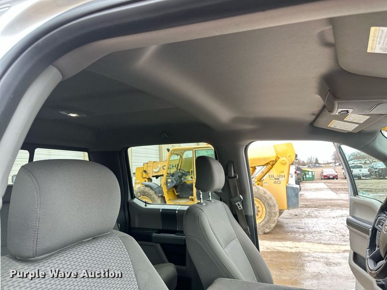 image for item EN3010 2017 Ford  F150 SuperCrew pickup truck