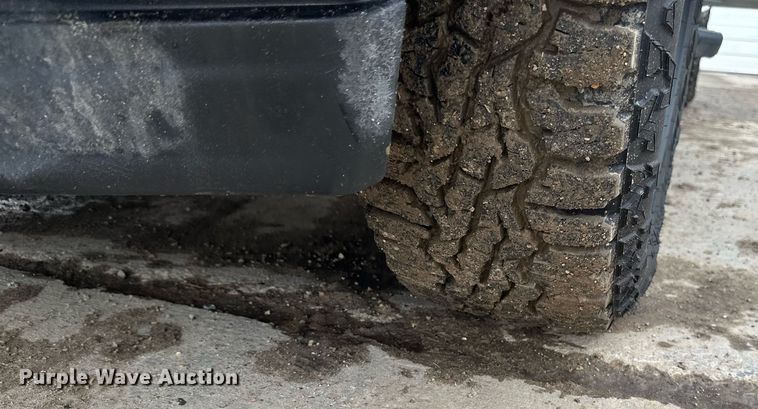 image for item EN3010 2017 Ford  F150 SuperCrew pickup truck