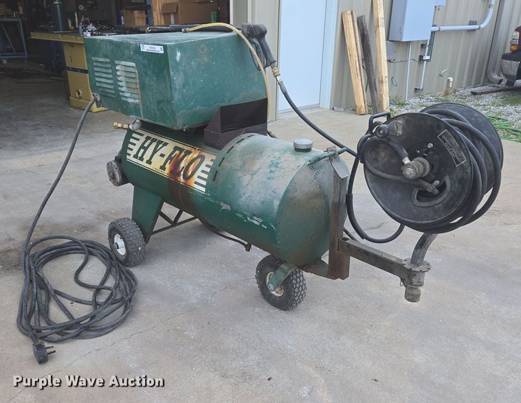image for item EN3592 HY-FLO Bearcat pressure washer