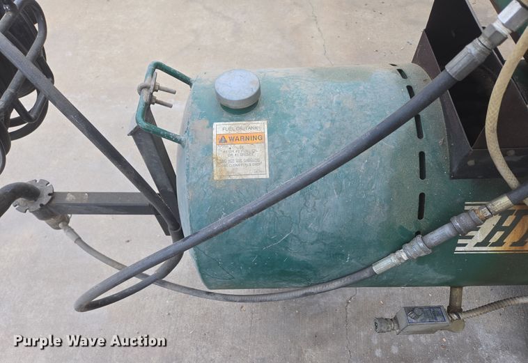 image for item EN3592 HY-FLO Bearcat pressure washer