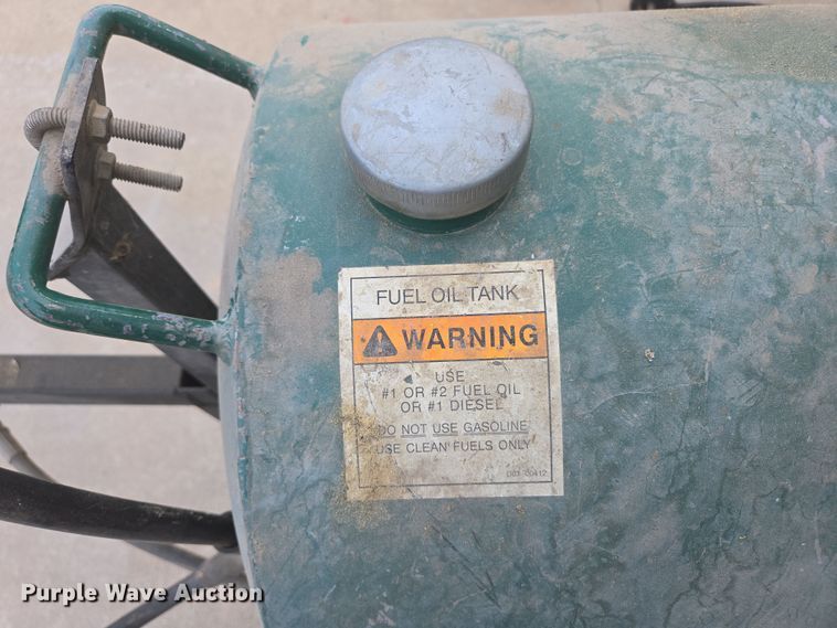 image for item EN3592 HY-FLO Bearcat pressure washer