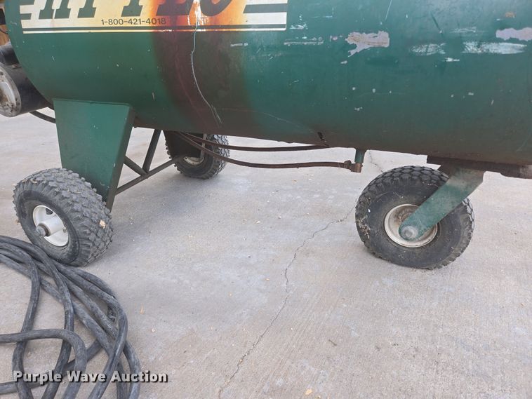 image for item EN3592 HY-FLO Bearcat pressure washer