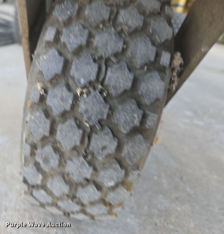 image for item EN3592 HY-FLO Bearcat pressure washer