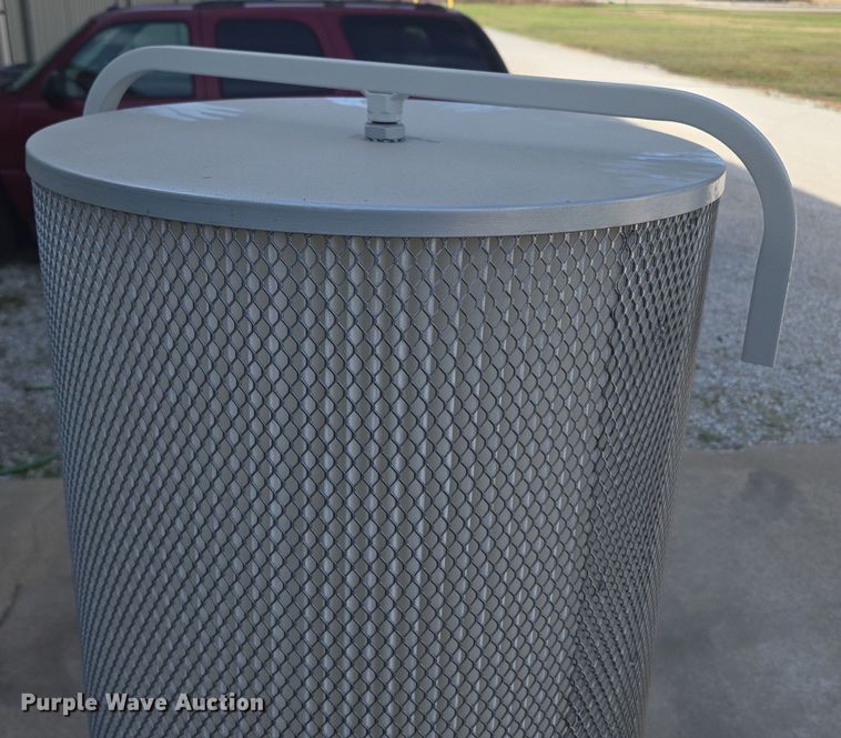 image for item EN3593 (2) Kufo dust collectors