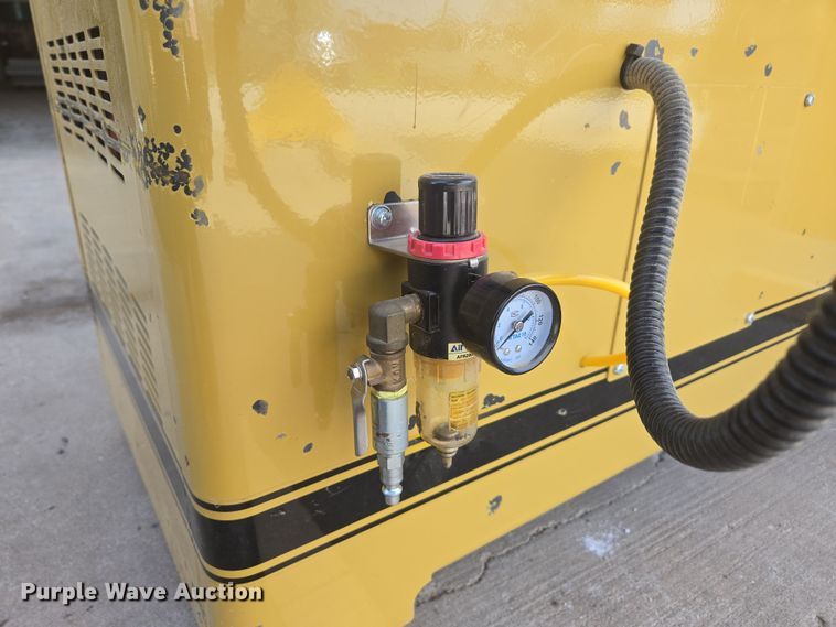 image for item EN3597 Powermatic WB-37 belt sander