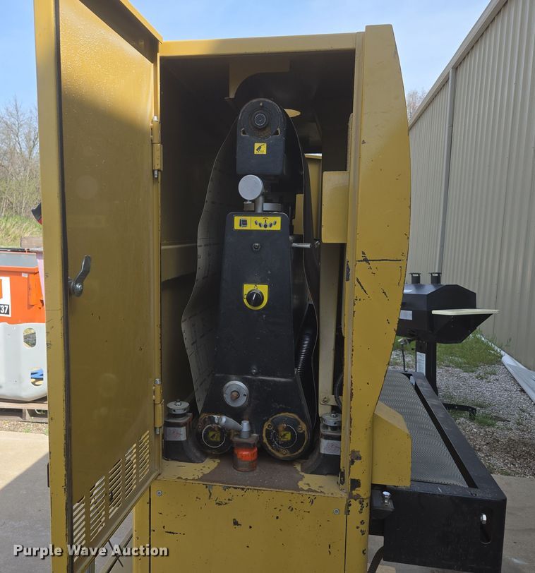 image for item EN3597 Powermatic WB-37 belt sander