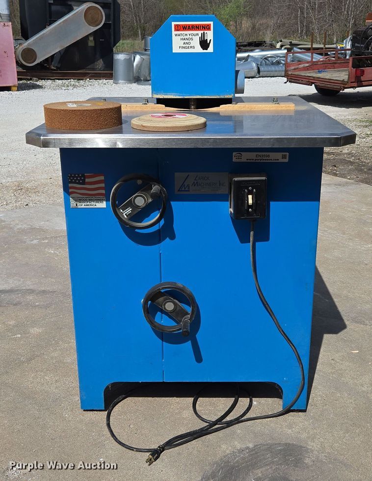 image for item EN3598 Larick Machinery 360V sander