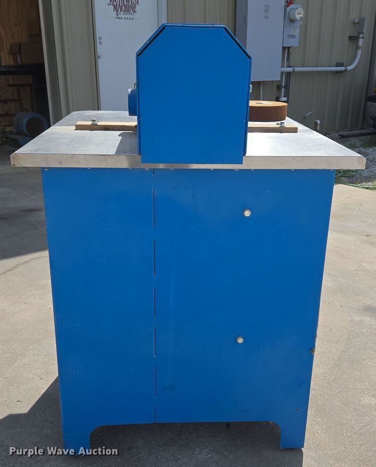 image for item EN3598 Larick Machinery 360V sander