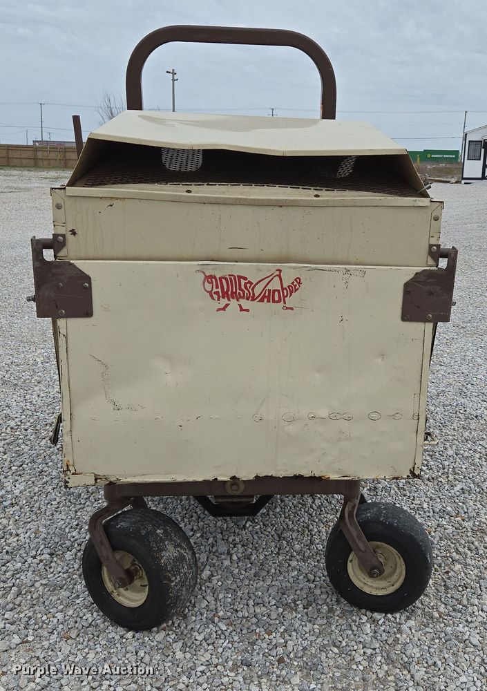 image for item EN3599 2007 Grasshopper 723K H2 ZTR lawn mower