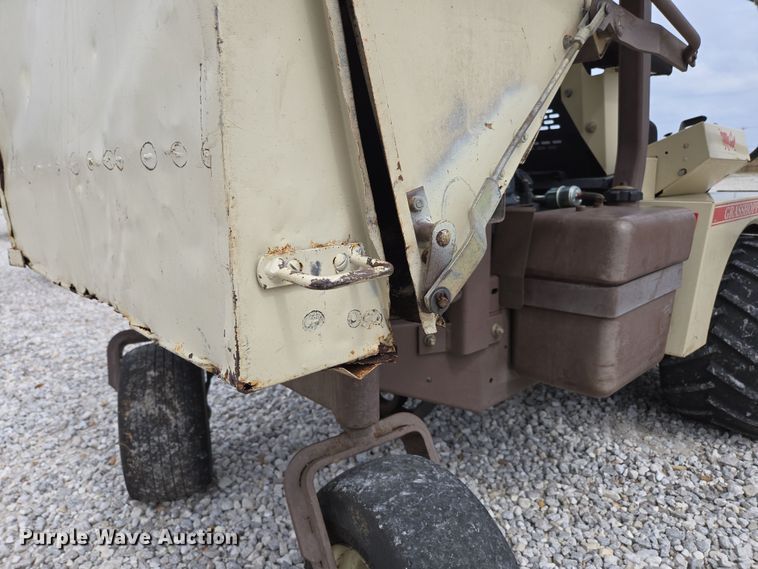 image for item EN3599 2007 Grasshopper 723K H2 ZTR lawn mower