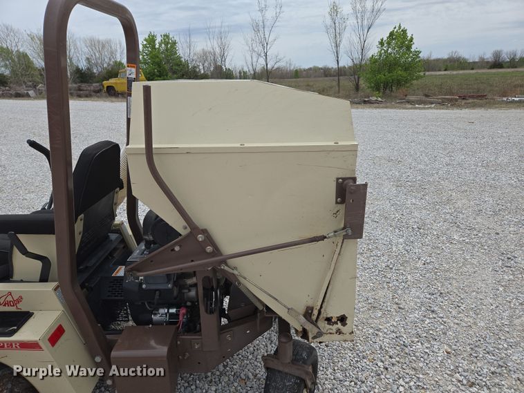 image for item EN3599 2007 Grasshopper 723K H2 ZTR lawn mower