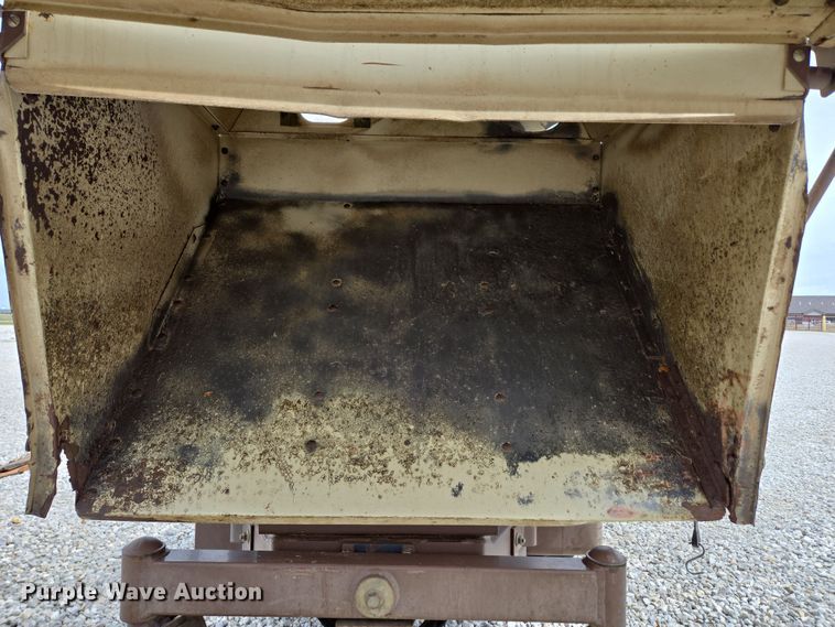 image for item EN3599 2007 Grasshopper 723K H2 ZTR lawn mower