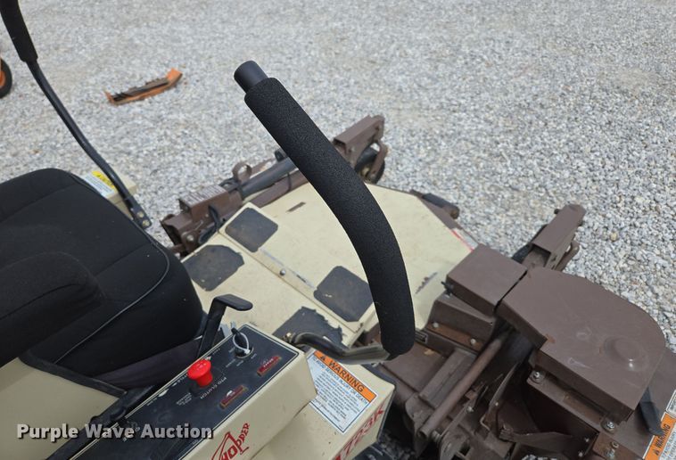 image for item EN3599 2007 Grasshopper 723K H2 ZTR lawn mower