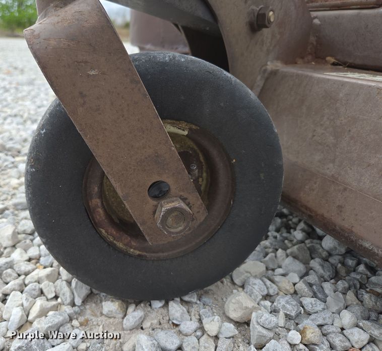 image for item EN3599 2007 Grasshopper 723K H2 ZTR lawn mower