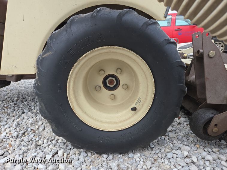 image for item EN3599 2007 Grasshopper 723K H2 ZTR lawn mower