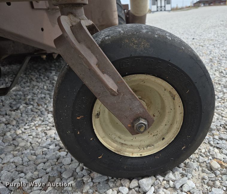 image for item EN3599 2007 Grasshopper 723K H2 ZTR lawn mower