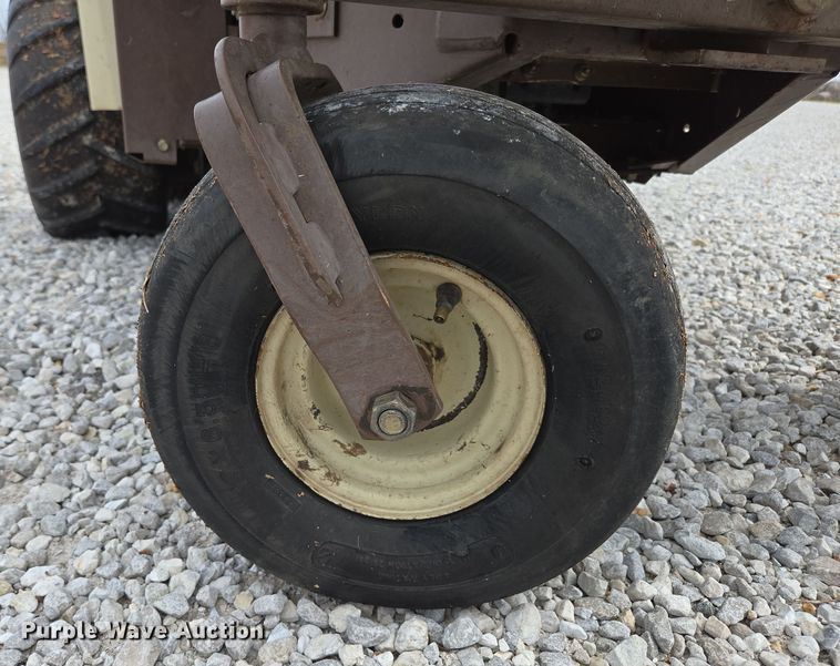 image for item EN3599 2007 Grasshopper 723K H2 ZTR lawn mower