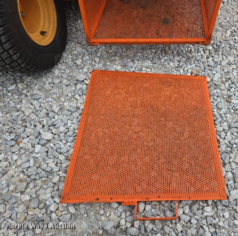 image for item EN3600 Scag SWZV48V-17KAI lawn mower