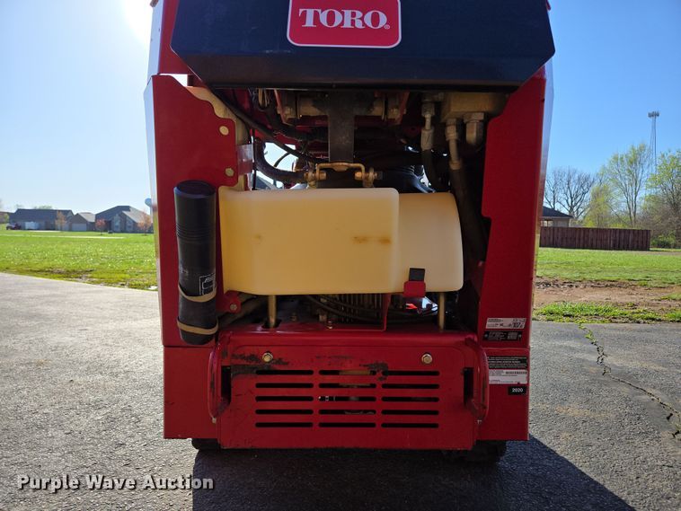 image for item EN3602 2020 Toro STX 26 Intelli-Sweep stump grinder