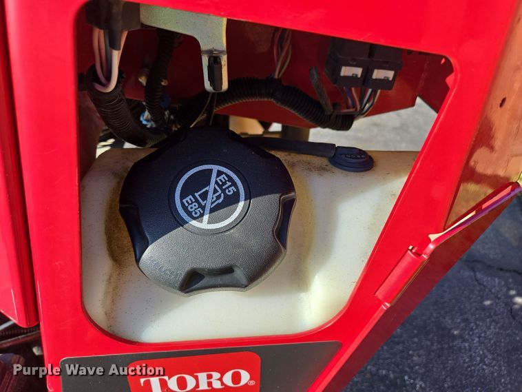 image for item EN3602 2020 Toro STX 26 Intelli-Sweep stump grinder