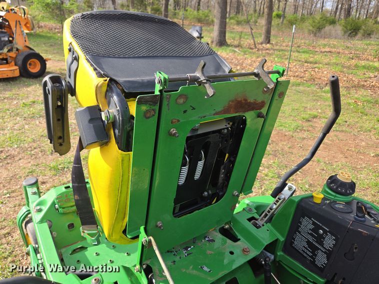 image for item EN3605 John Deere Z925 60 ZTR lawn mower