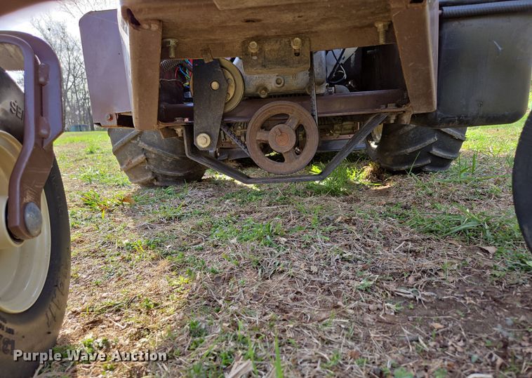 image for item EN3606 Grasshopper 618 ZTR lawn mower