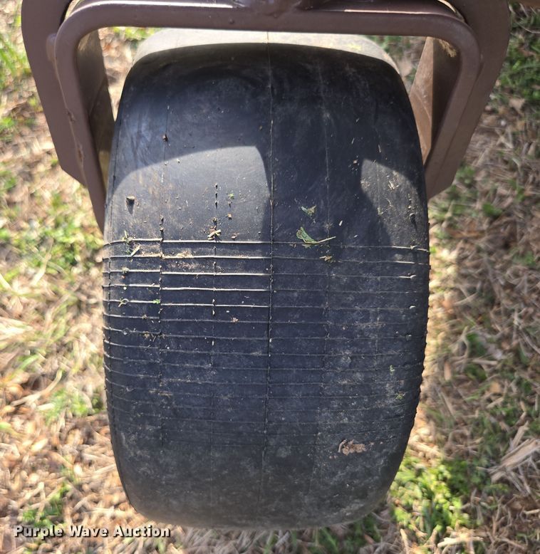 image for item EN3606 Grasshopper 618 ZTR lawn mower