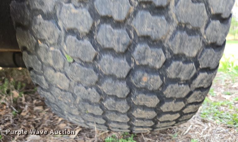 image for item EN3607 SCAG V-Ride ZTR lawn mower