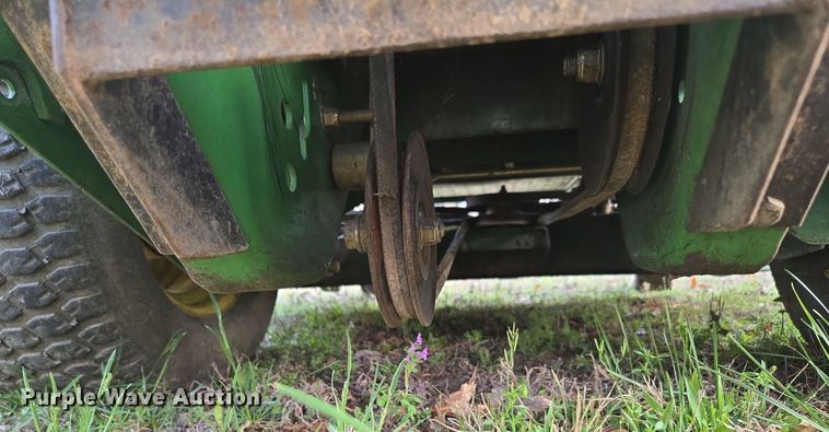 image for item EN3610 John Deere 737 ZTR lawn mower