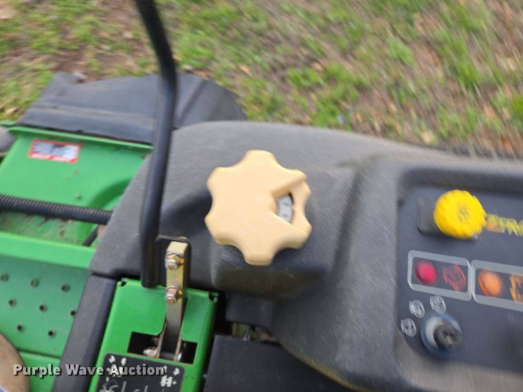 image for item EN3610 John Deere 737 ZTR lawn mower